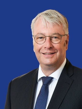 Dr. Stefan Sommer